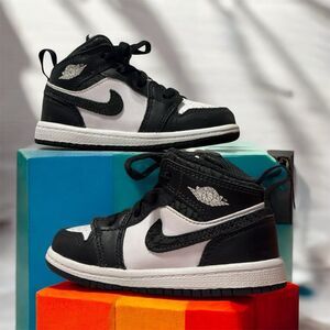 Air Jordan 1 Mid SE "Panda Elephant" Toddler Shoes - Size 7.5C
